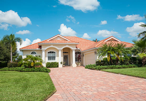 Best Local Driveway Pavers  in Halls, TN